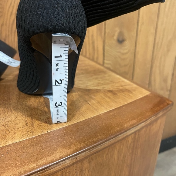 Zara Trafaluc"Black Stretchy Sock Mesh Pointed Toe Ankle Boot Stiletto Heels - Picture 12 of 15